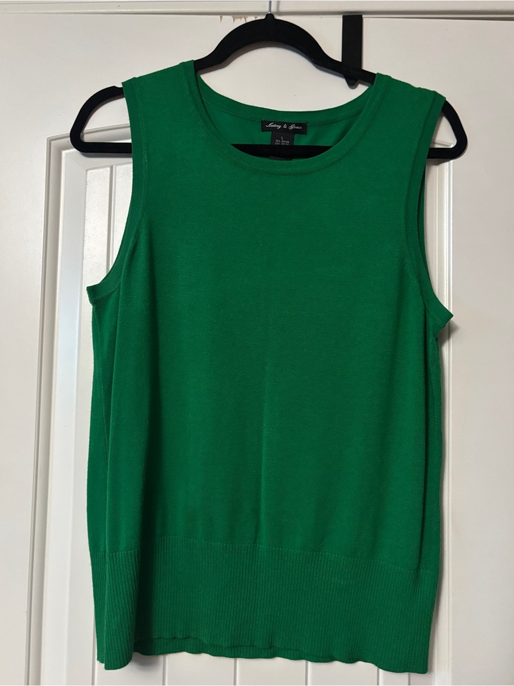 Audrey & Grace green sweater vest, Large